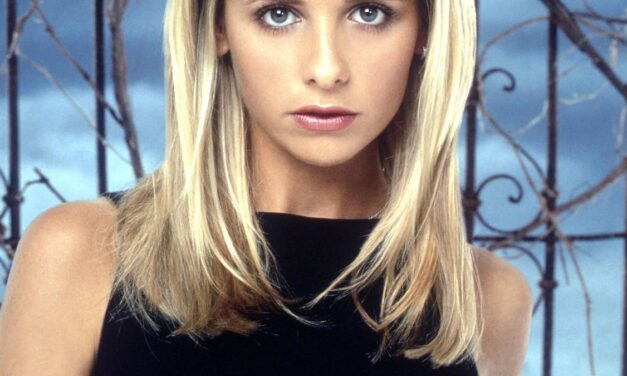 Sarah Michelle Gellar confirme une mise à jour choquante sur le redémarrage de Buffy contre les vampires – regarder la vidéo