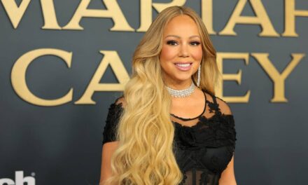 Les jumelles Mariah Carey et leur fille adolescente sur une photo de célébration depuis chez elles