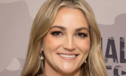 La fille de Jamie Lynn Spears a grandi au bal des finissants