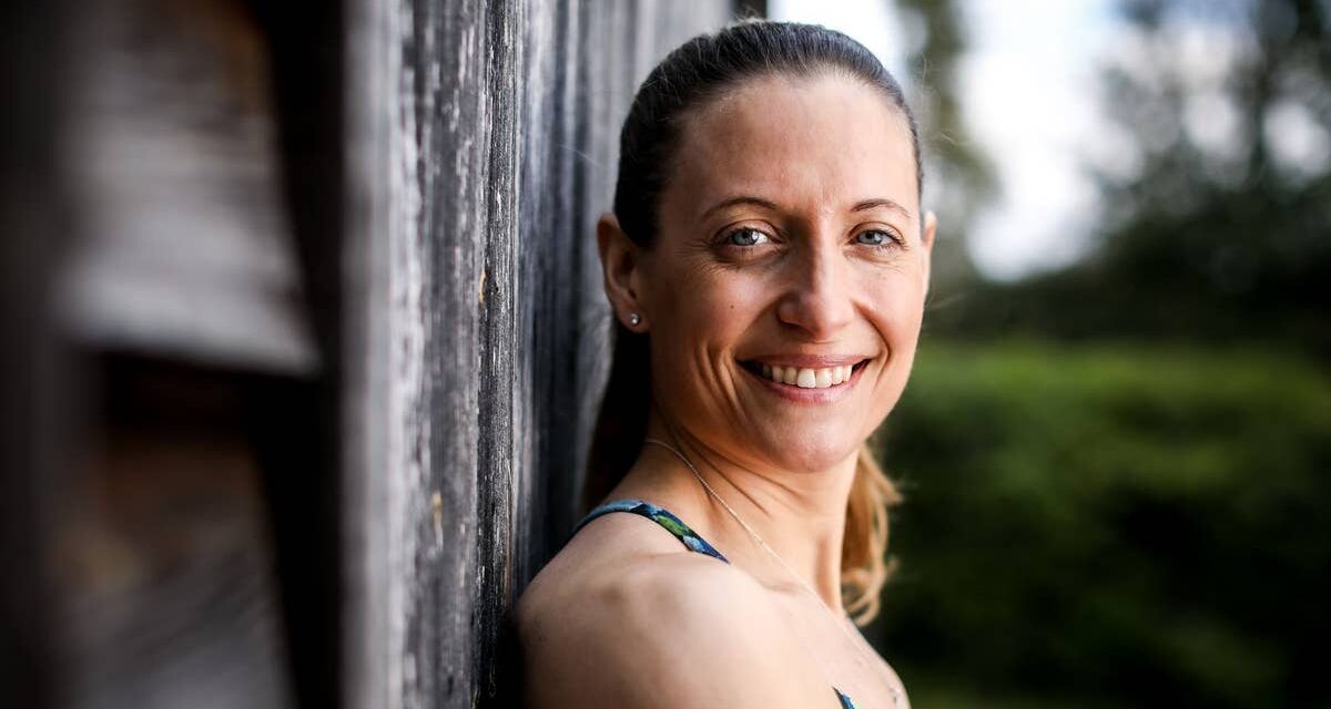 Votre corps vieillit-il bien ? Essayez ces 5 tests simples de l&rsquo;expert en force et longévité Kate Rowe-Ham