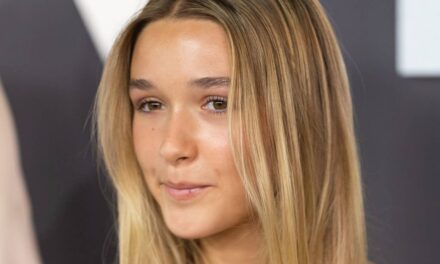 Harper Beckham révèle ses « pires jours » dans un message privé sincère pour la fête des mères