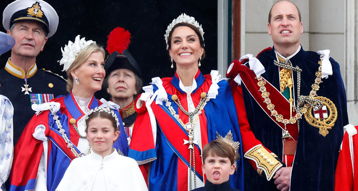 Exclusif : Kate Middleton est « critique » pour la monarchie – « Elle est le ciment » et « plus forte » que son mari, le prince William