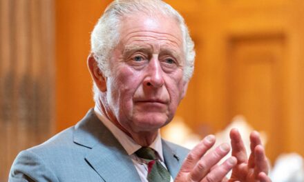 La maison Balmoral du roi Charles, d&rsquo;une superficie de 50 000 acres, émet un avertissement urgent après l&rsquo;effondrement d&rsquo;un pont local