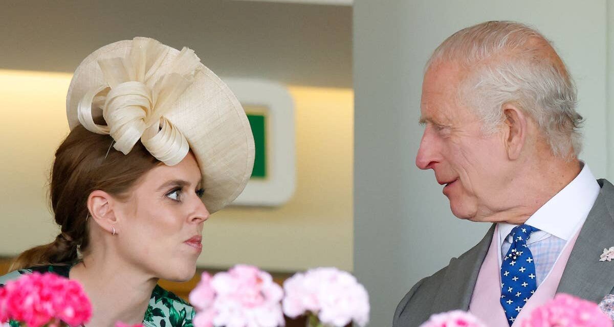 Politique de porte ouverte de la princesse Béatrice avec le roi Charles dans une maison privée