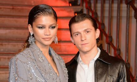 Zendaya et Tom Holland se sont mariés et cela nous a « manqué », selon le styliste Law Roach