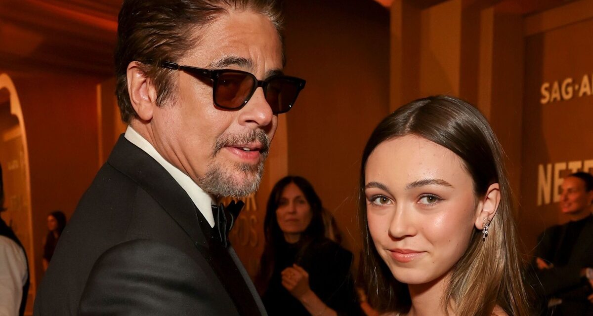 Delilah, 14 ans, la fille rarement vue de Benicio del Toro, rejoint son père pour ses débuts sur le tapis rouge
