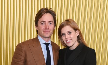 Le mari de la princesse Béatrice, Edoardo Mapelli Mozzi, s&rsquo;enfuit sur une île luxueuse avec seulement 800 habitants