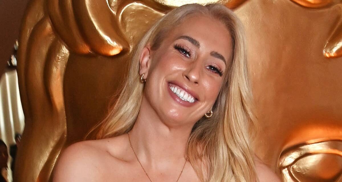 Zachary, le fils aîné de Stacey Solomon, domine sa mère alors qu&rsquo;ils célèbrent un anniversaire spécial