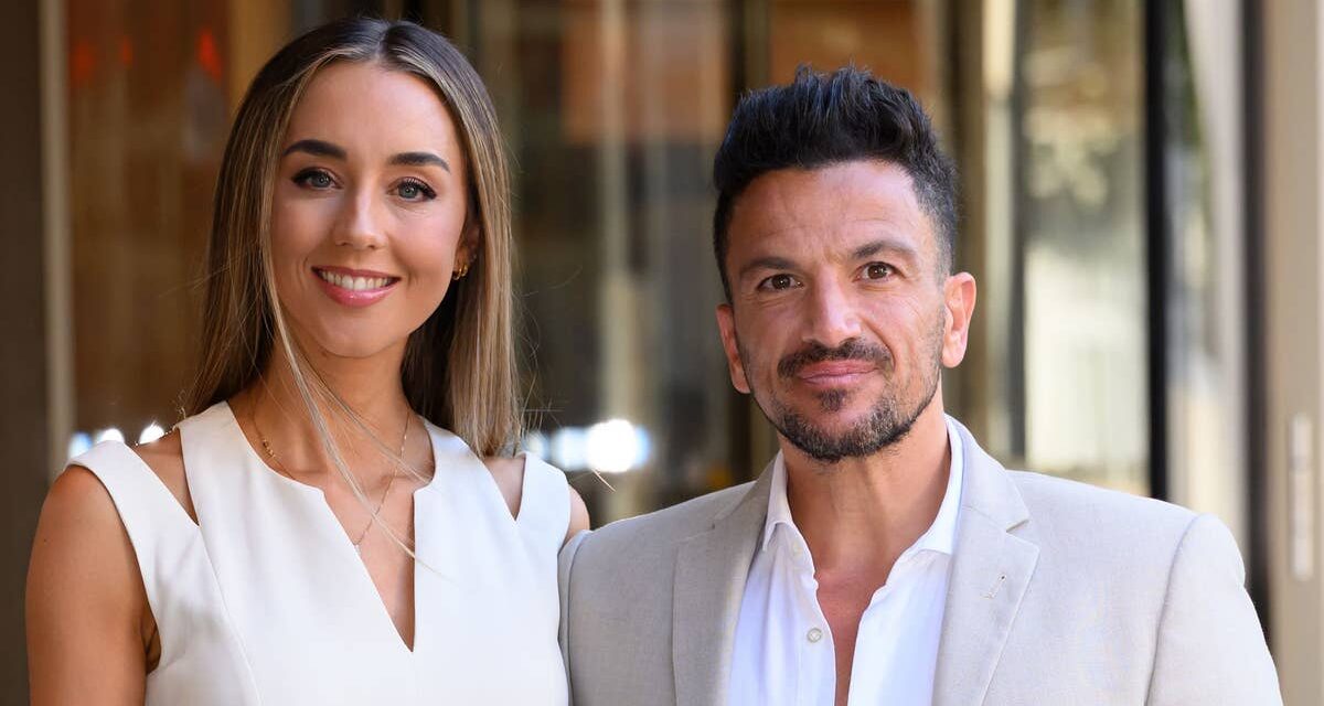 Emily, l&rsquo;épouse de Peter Andre, 36 ans, a reçu un diagnostic de zona