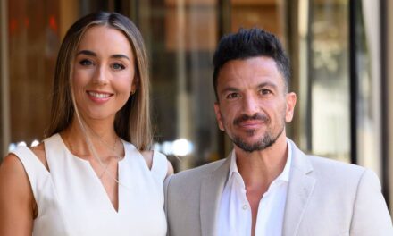 Emily, l&rsquo;épouse de Peter Andre, 36 ans, a reçu un diagnostic de zona