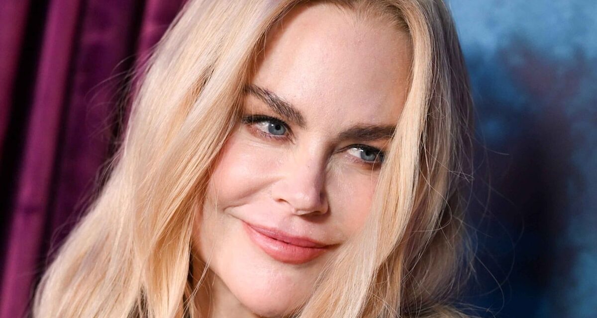 Nicole Kidman ne jure que par ce shampooing pour la pousse des cheveux pour « transformer » ses cheveux clairsemés