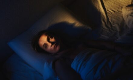 Je suis un expert du sommeil : voici pourquoi l&rsquo;heure du coucher pourrait augmenter votre risque de maladie cardiaque de 25 %