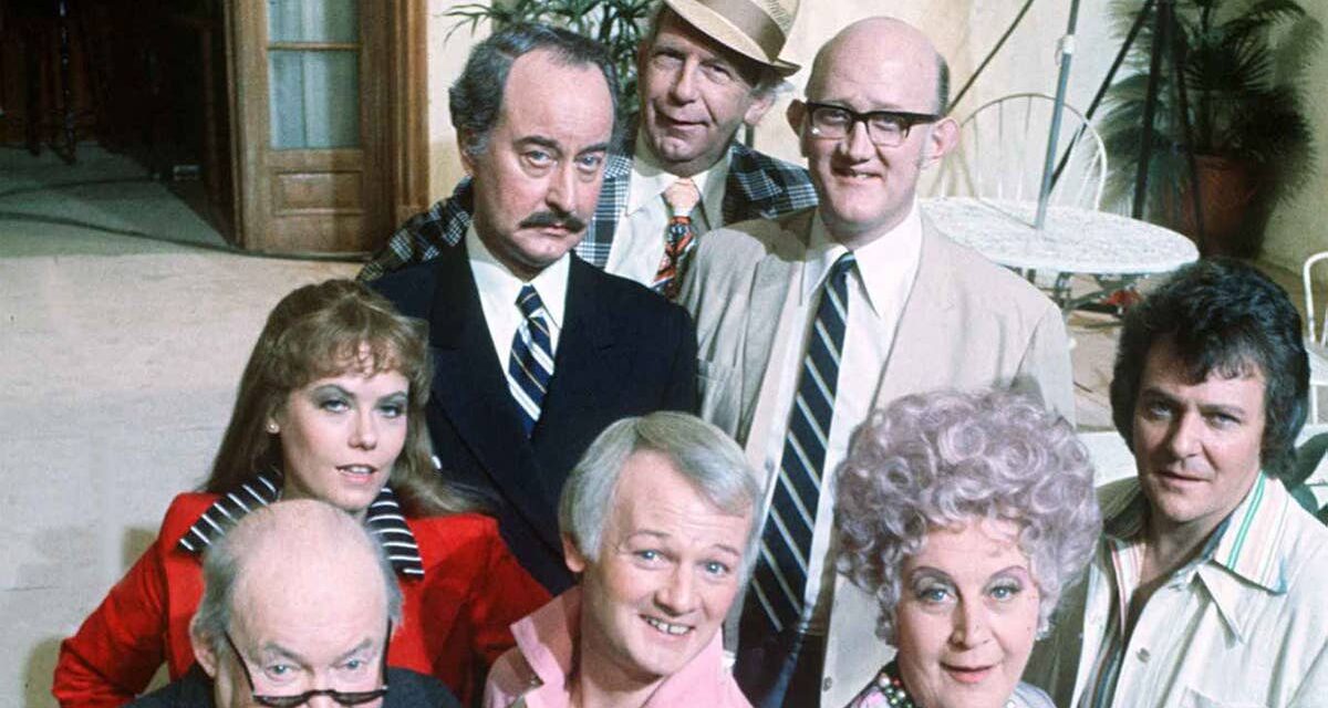 Rencontrez la fille incroyablement célèbre de la star de la sitcom des années 70, Nicholas Smith