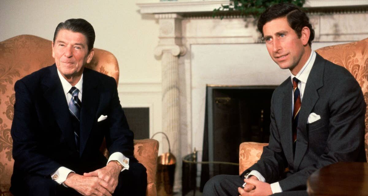 Le faux pas de Ronald Reagan avec le roi Charles à la Maison Blanche