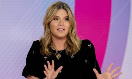 Jenna Bush Hager révèle pourquoi elle et son mari sont « l&rsquo;antithèse » des autres parents dans les écoles de leurs enfants