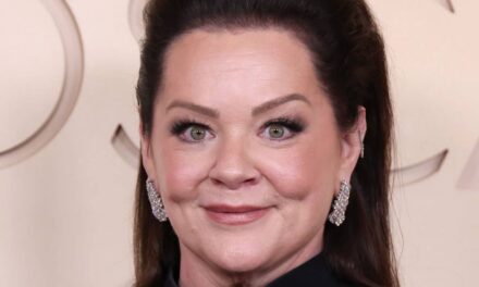 La photo de Melissa McCarthy au lycée prouve qu&rsquo;elle était censée être une star