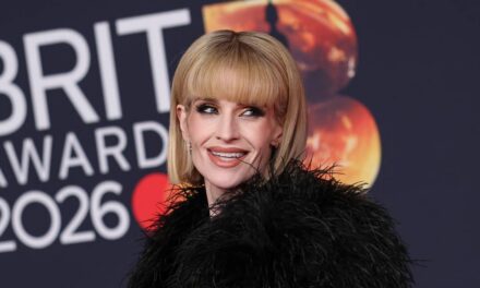 Kelly Osbourne « se prépare pour le mariage du siècle » au milieu de sa séparation d&rsquo;avec son fiancé