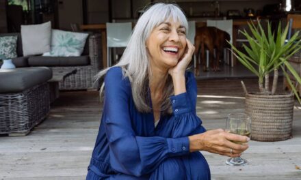Arrêtez de compter les calories : pourquoi la « flexibilité métabolique » est la clé de la perte de poids à 60 ans
