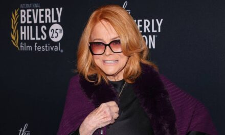 Ann-Margret, 84 ans, révèle le point sur sa santé après une chute effrayante