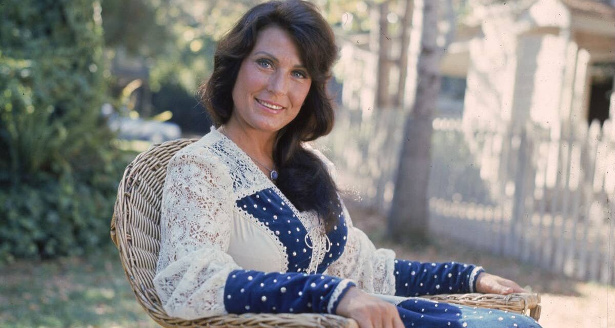 Rencontrez les 6 enfants de Loretta Lynn, dont ses deux filles qui formaient un duo de musique country