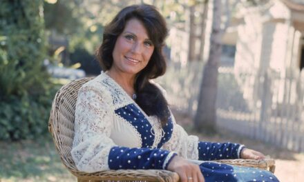 Rencontrez les 6 enfants de Loretta Lynn, dont ses deux filles qui formaient un duo de musique country