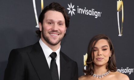 Hailee Steinfeld et Josh Allen annoncent l&rsquo;arrivée de leur premier bébé : découvrez son sexe !
