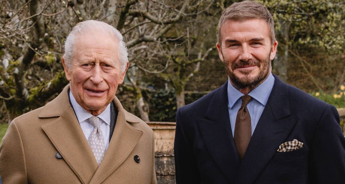 Le roi Charles et David Beckham sont plus proches que jamais alors qu&rsquo;ils se réunissent pour la première fois depuis leur titre de chevalier.