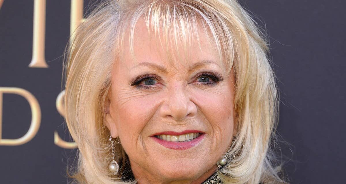 Le refus d&rsquo;Elaine Paige d&rsquo;épouser son ancien petit ami toyboy de 23 ans son cadet