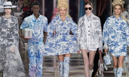 Cette saison appartient à la Toile de Jouy – voici comment styliser l&rsquo;imprimé