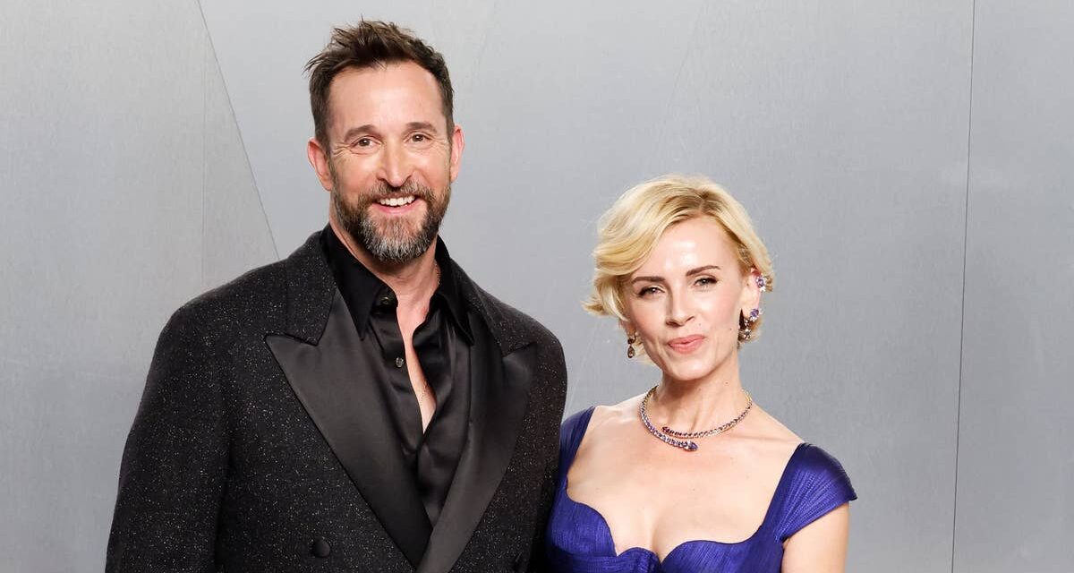 Noah Wyle fait un rare commentaire sur sa femme Sara alors qu&rsquo;elle fait un grand retour après 10 ans de pause – exclusif
