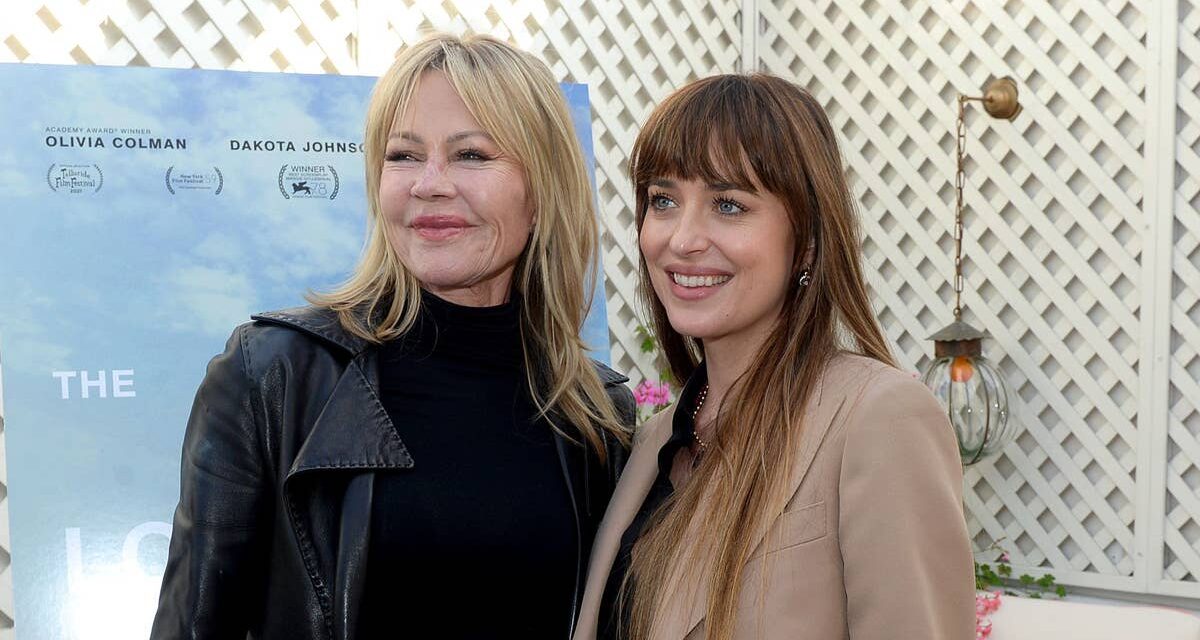 Melanie Griffith a une réaction en 4 mots à la nouvelle romance de sa fille Dakota Johnson