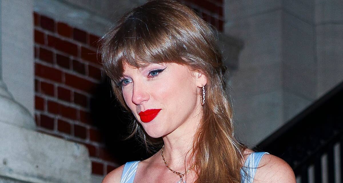 Taylor Swift est une vision dans une robe à 325 $ pour un dîner intime à New York