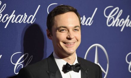 La vie et la carrière de Jim Parsons maintenant avec son mari producteur 7 ans après la finale de The Big Bang Theory