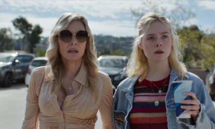 Le nouveau drame « Fantastique » incite les téléspectateurs à regarder la première de 3 épisodes en une seule journée