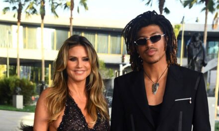 Heidi Klum, 52 ans, éblouit dans sa robe transparente aux côtés de son imposant fils mannequin sur le tapis rouge