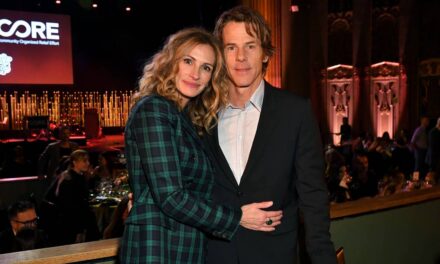 Julia Roberts et son mari Danny Moder ont l&rsquo;air tellement aimés lors d&rsquo;une rare sortie