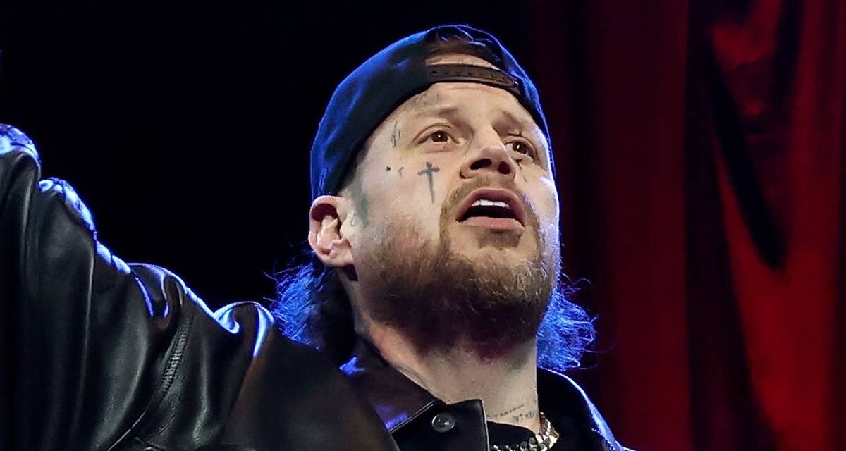 Jelly Roll révèle un revers déchirant en matière de perte de poids suite à une blessure douloureuse