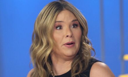 Jenna Bush Hager fait une chute spectaculaire en talons en direct aujourd&rsquo;hui pendant un segment chaotique qui a mal tourné