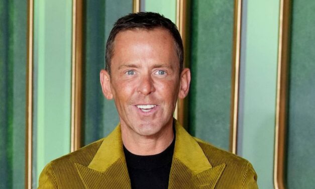 Scott Mills brise le silence après son limogeage de la BBC