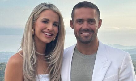 Vogue Williams annonce qu&rsquo;elle attend un quatrième enfant avec Spencer Matthews – voir d&rsquo;adorables photos de baby bump