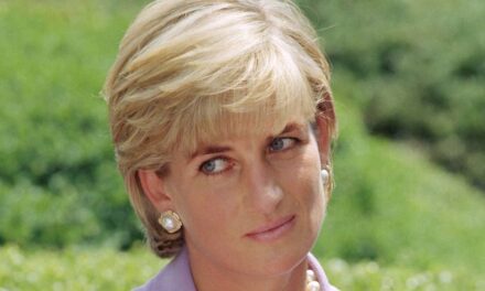 La transformation capillaire emblématique de la princesse Diana dans les années 90 a défini son époque de « fille célibataire »