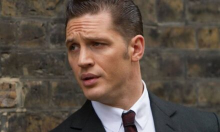 Le drame policier « exceptionnel » de Tom Hardy, Legend, est désormais diffusé gratuitement sur la BBC