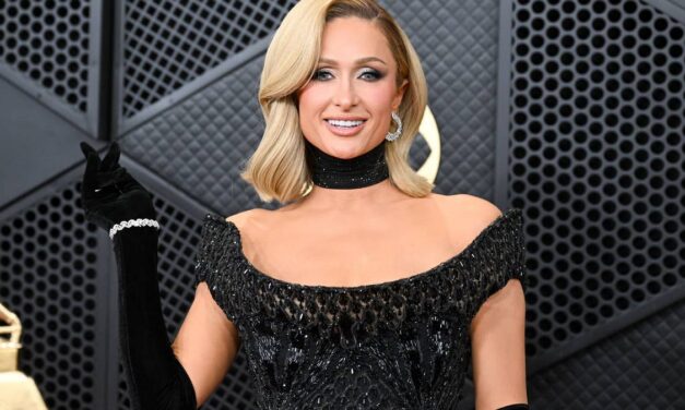 Les enfants de Paris Hilton, Londres et Phoenix, sont tout sourire sur de nouvelles photos de vacances incontournables