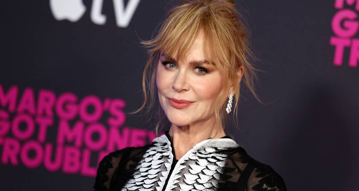 Nicole Kidman attire l&rsquo;attention avec une robe transparente audacieuse sur le tapis rouge