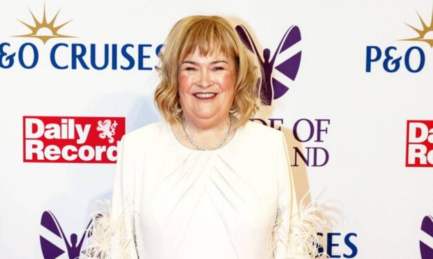 La réponse de Susan Boyle aux projets de retraite revisitée alors qu&rsquo;elle vieillit en arrière