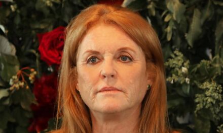 Les derniers mots de la reine Elizabeth à Sarah Ferguson révélés : « Cela me fait pleurer »