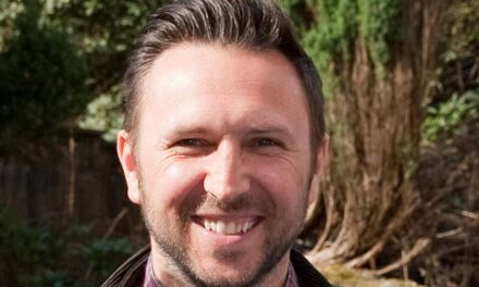 Alex Walkinshaw de Bill a un lien surprenant avec Jodie Marsh