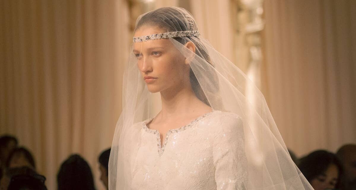 Choisir un parfum de mariage n&rsquo;a jamais été aussi significatif – il suffit de demander à Chanel