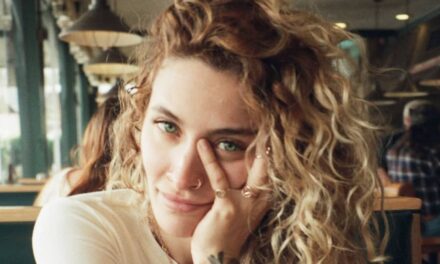 Paris Jackson partage un aperçu intime de son escapade privée