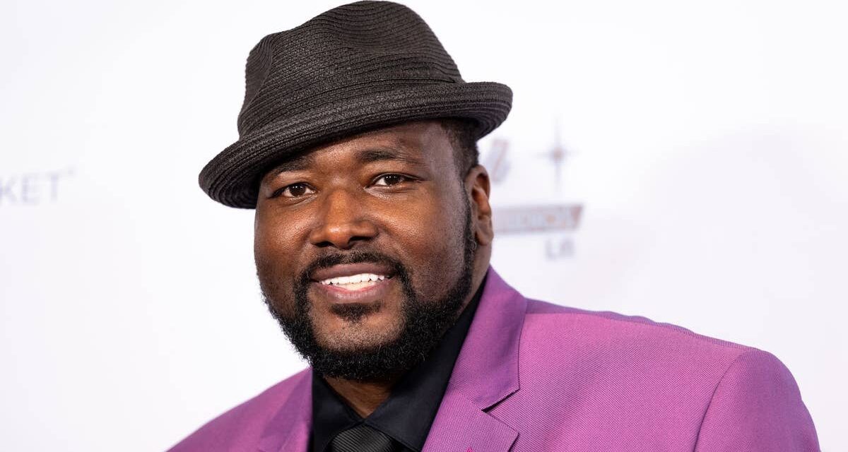 La femme de Quinton Aaron de The Blind Side était mariée à un autre homme, a-t-il appris en sortant du coma